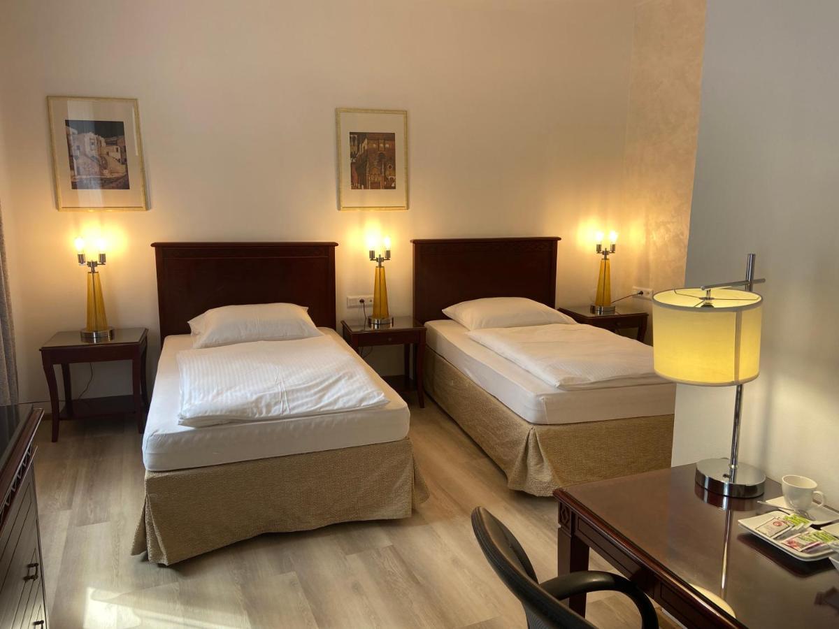 Aparthotel Slezak Litomyšl Esterno foto