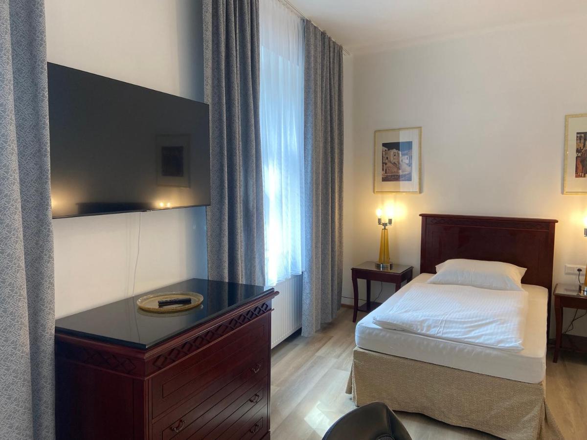Aparthotel Slezak Litomyšl Esterno foto