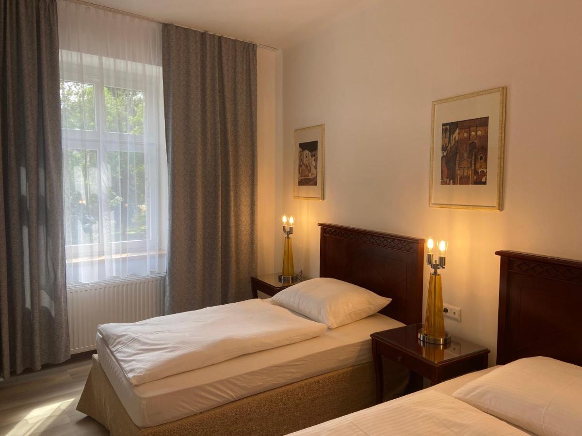 Aparthotel Slezak Litomyšl Esterno foto