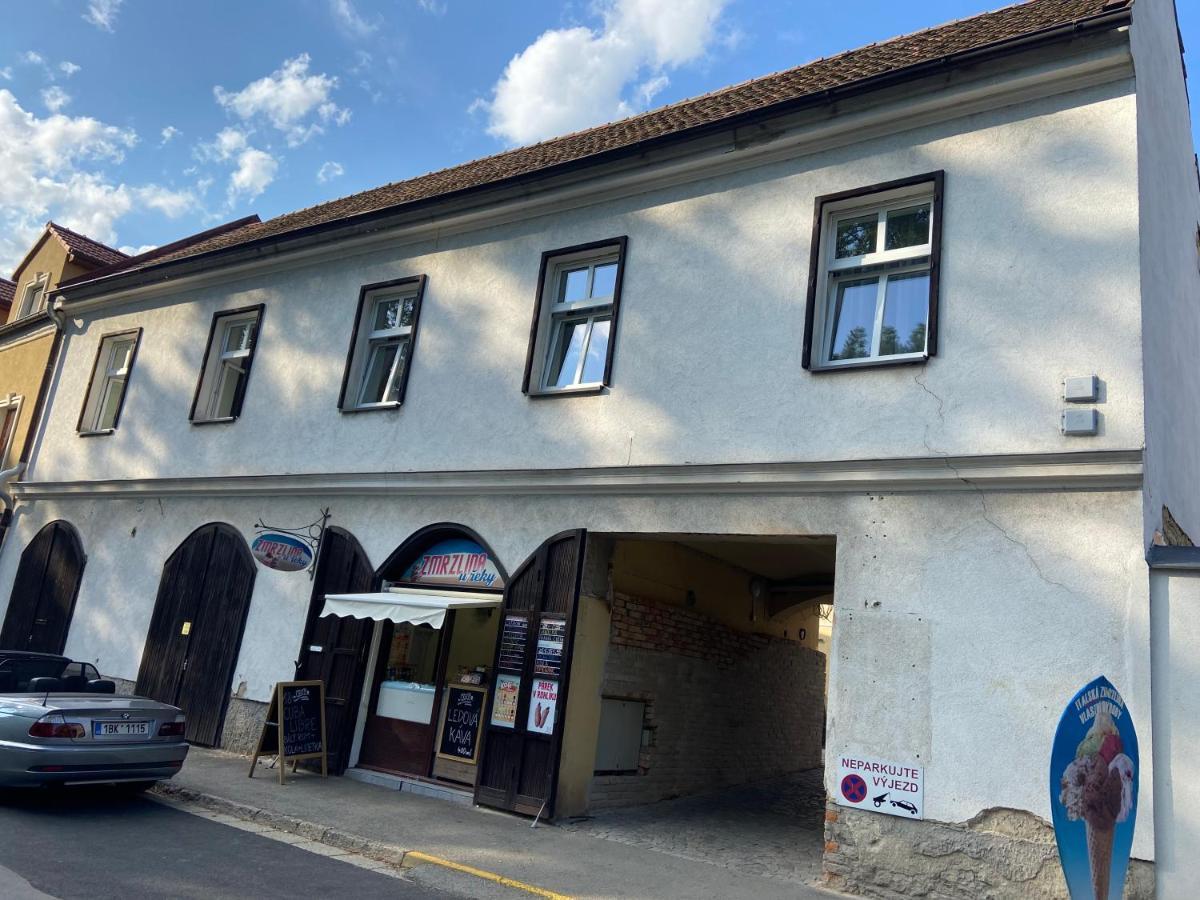 Aparthotel Slezak Litomyšl Esterno foto