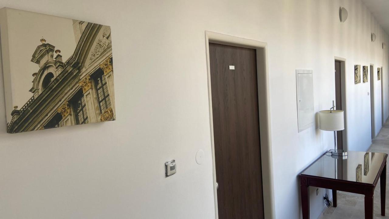 Aparthotel Slezak Litomyšl Esterno foto